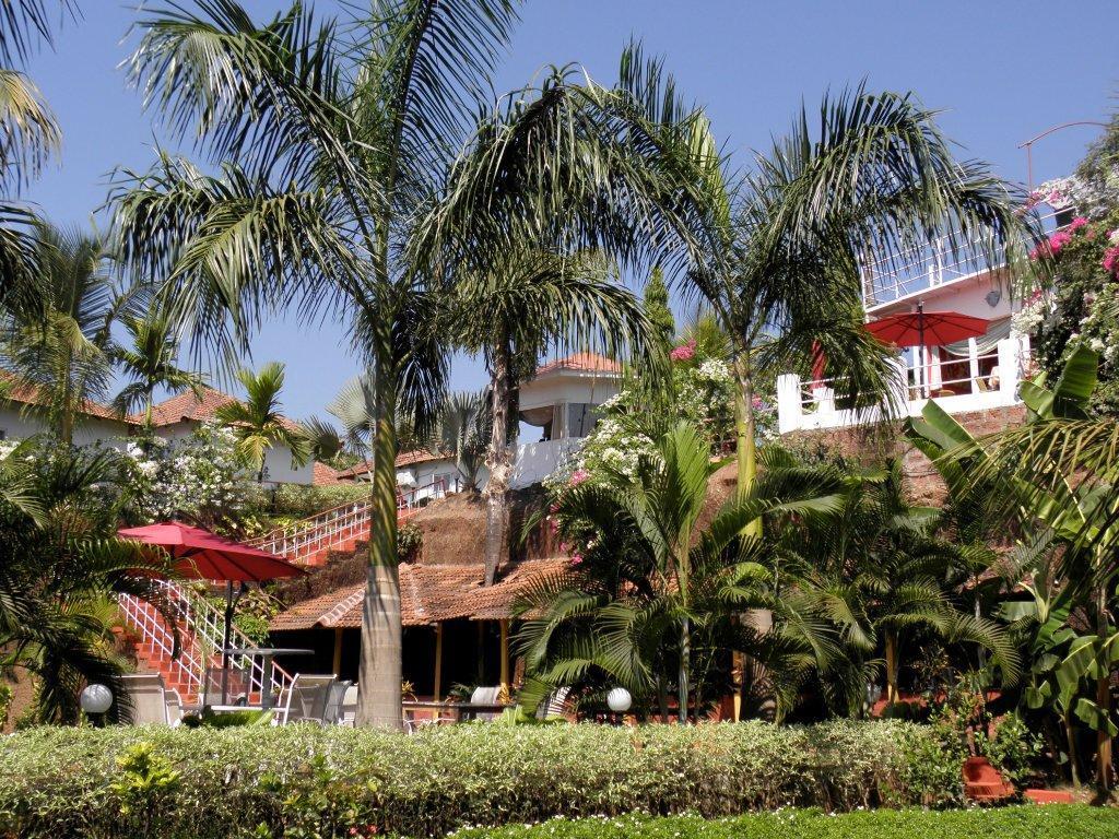 Octave Rococco Morjim Hotel Pernem Buitenkant foto